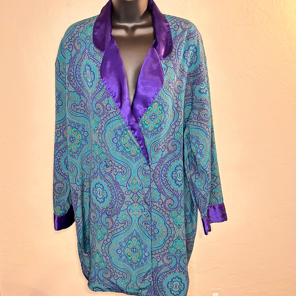 Vintage Victoria's‎ Secret Purple and Blue Paisley Robe Size Large